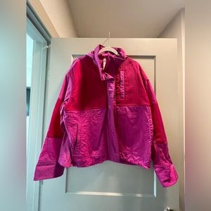 Lululemon raincoat rare